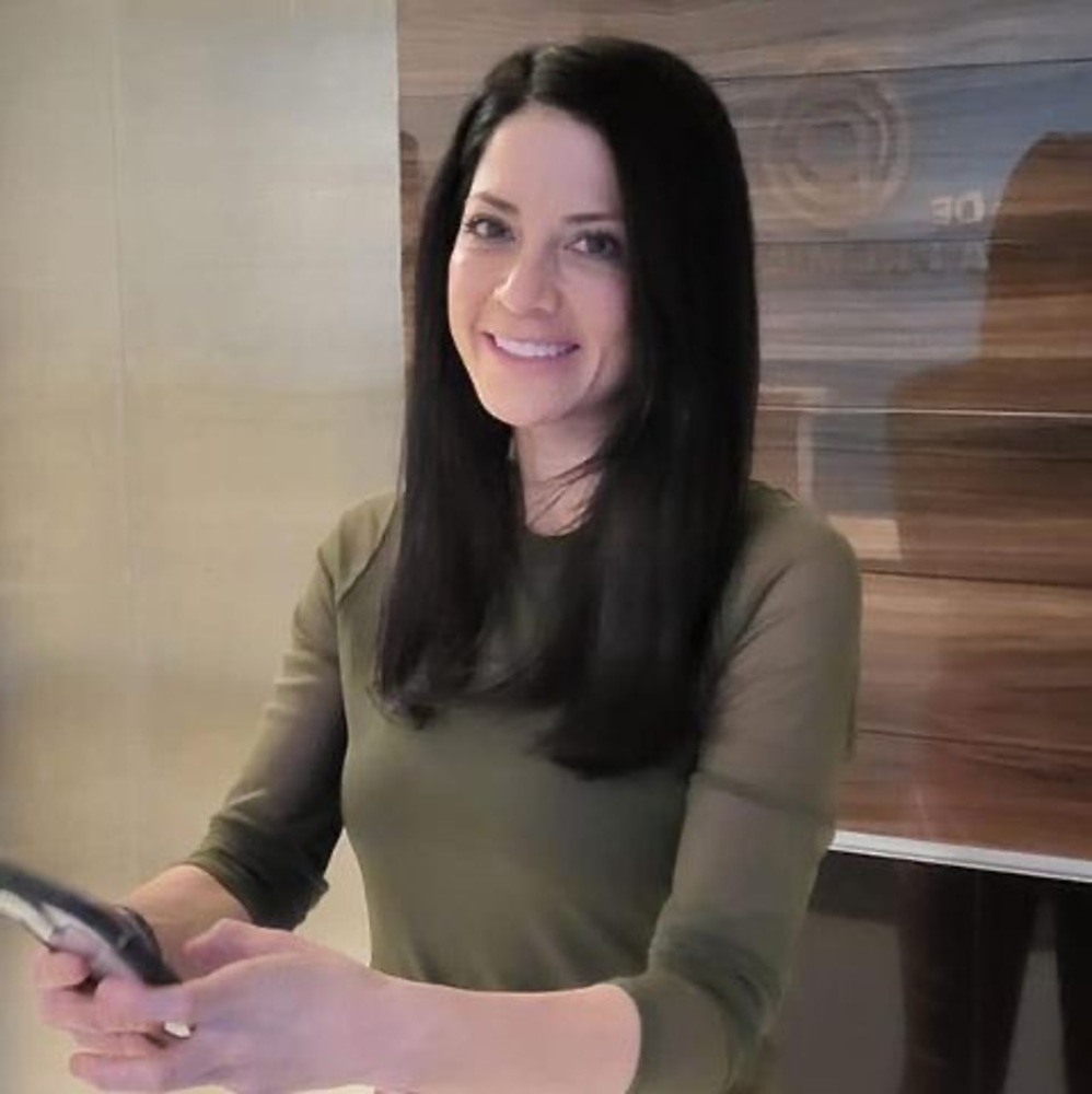 Meet your Posher, Cindi